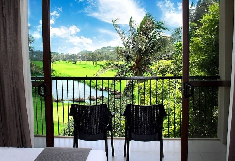 בית מלון כפרי Fairways And Bluewater Boracay