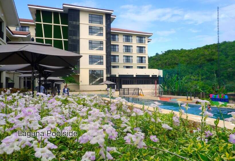 هتل Fairways And Bluewater Boracay