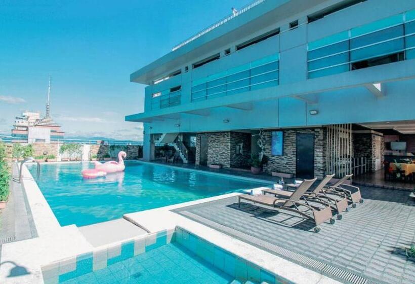 Greenhills Elan Hotel Modern