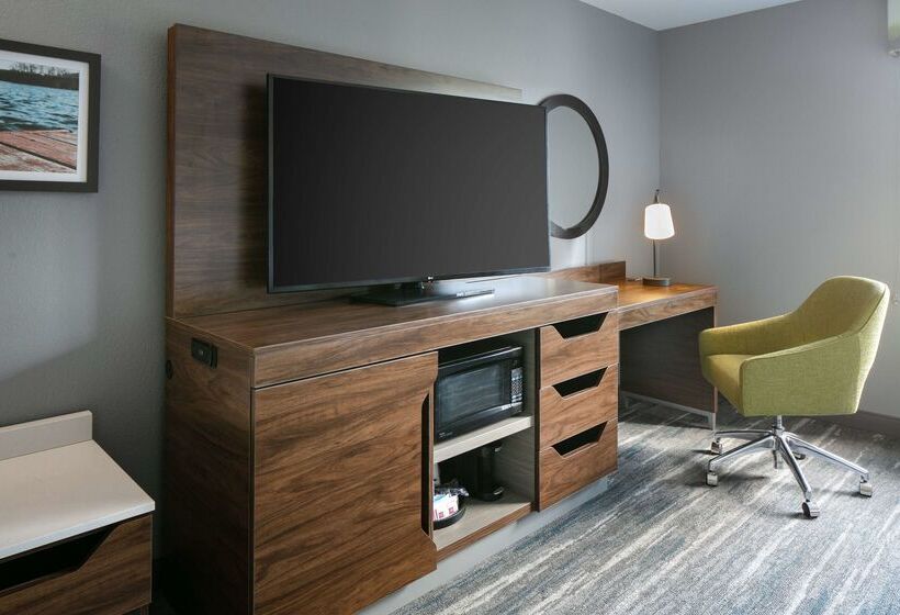 فندق Hampton Inn & Suites Grafton