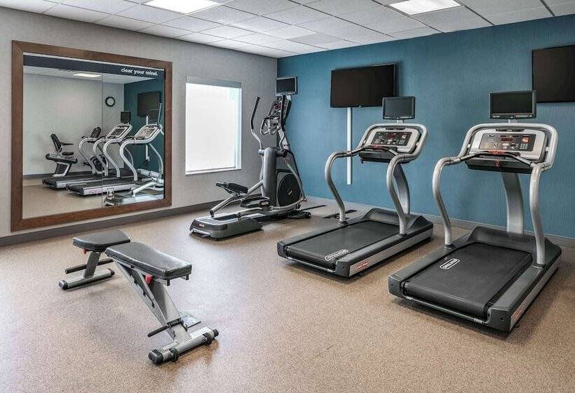 فندق Hampton Inn & Suites Grafton