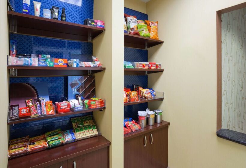 فندق Hampton Inn & Suites Lino Lakes