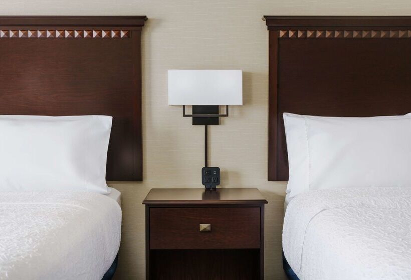 فندق Hampton Inn & Suites West Sacramento