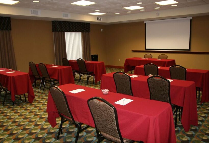 בית מלון כפרי Hampton Inn Las Vegas North Speedway