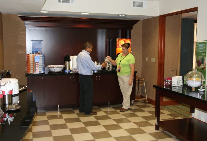 בית מלון כפרי Hampton Inn Las Vegas North Speedway