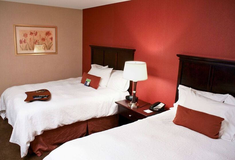 בית מלון כפרי Hampton Inn Las Vegas North Speedway