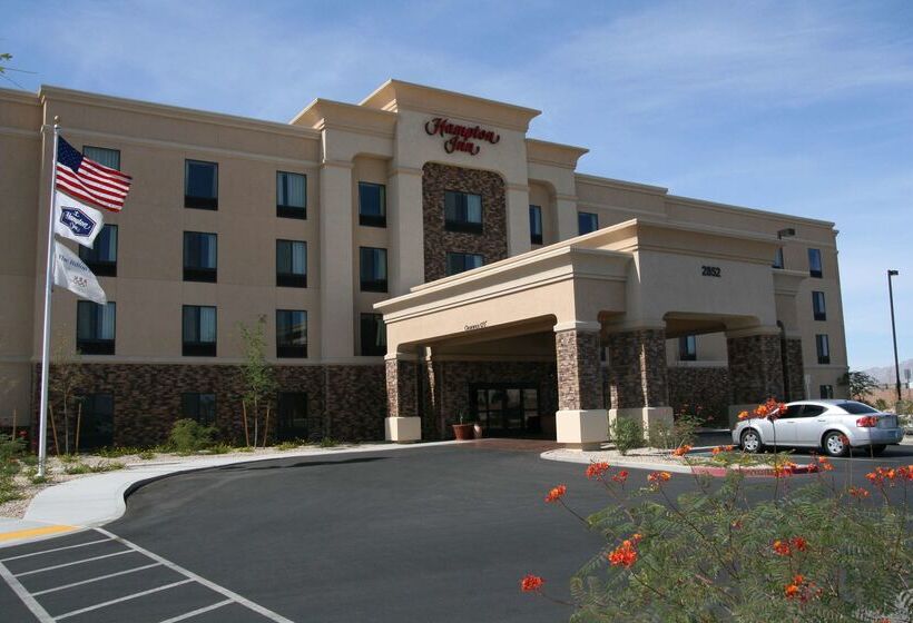 בית מלון כפרי Hampton Inn Las Vegas North Speedway