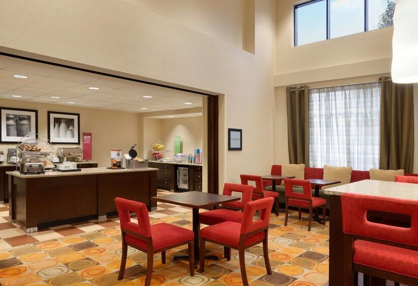 هتل Hampton Inn & Suites Hartford/east Hartford