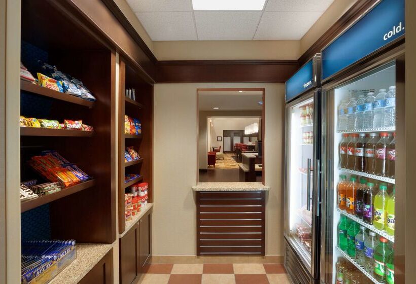 هتل Hampton Inn & Suites Hartford/east Hartford