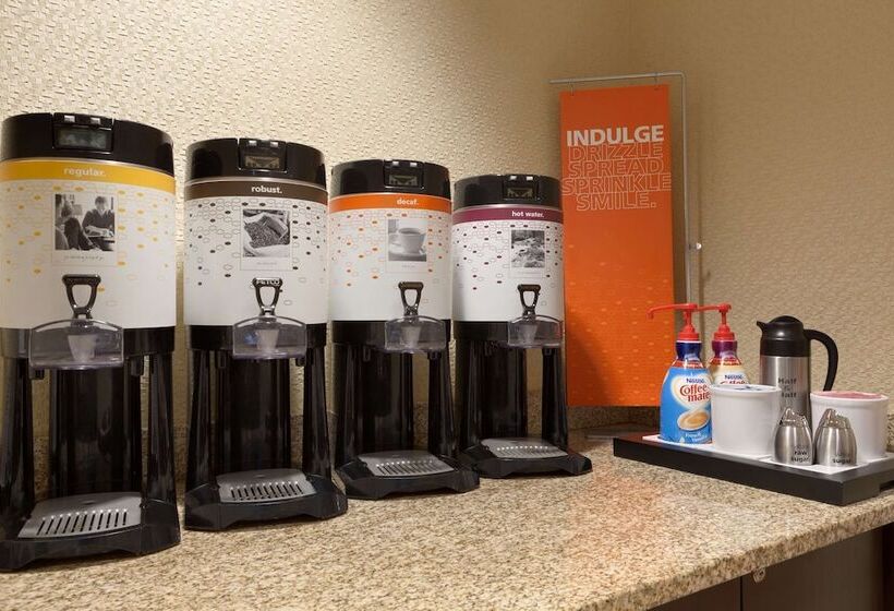 هتل Hampton Inn & Suites Hartford/east Hartford