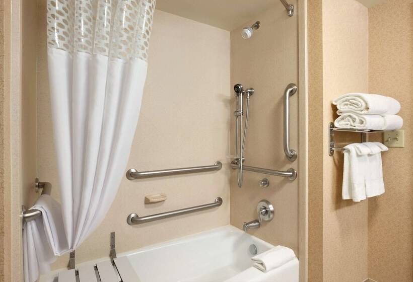 هتل Hampton Inn & Suites Hartford/east Hartford