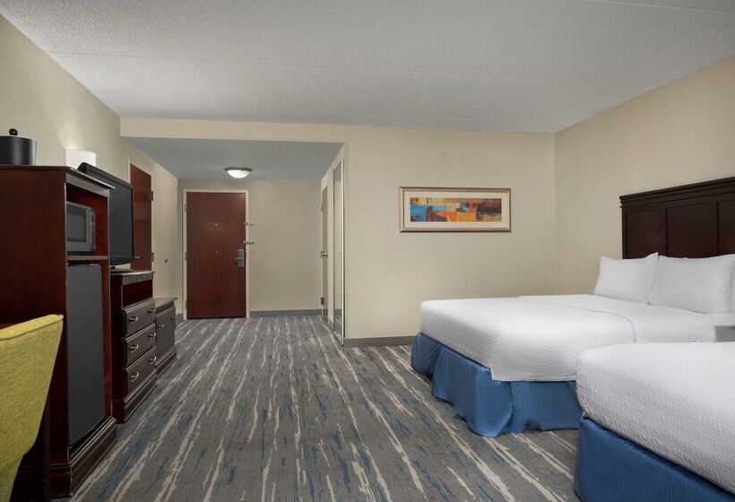 Отель Hampton Inn Syracuse Clay