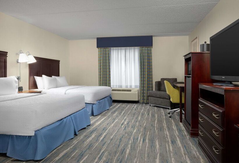 Отель Hampton Inn Syracuse Clay