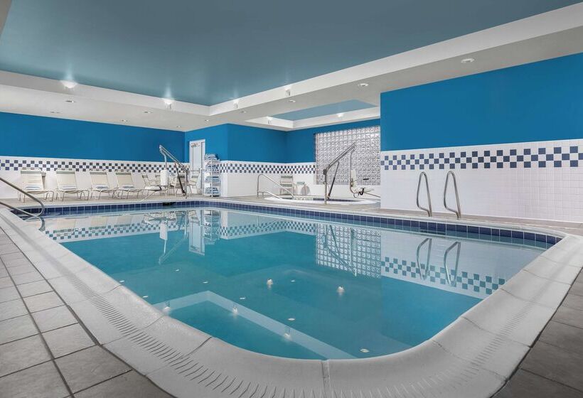 Отель Hampton Inn Syracuse Clay