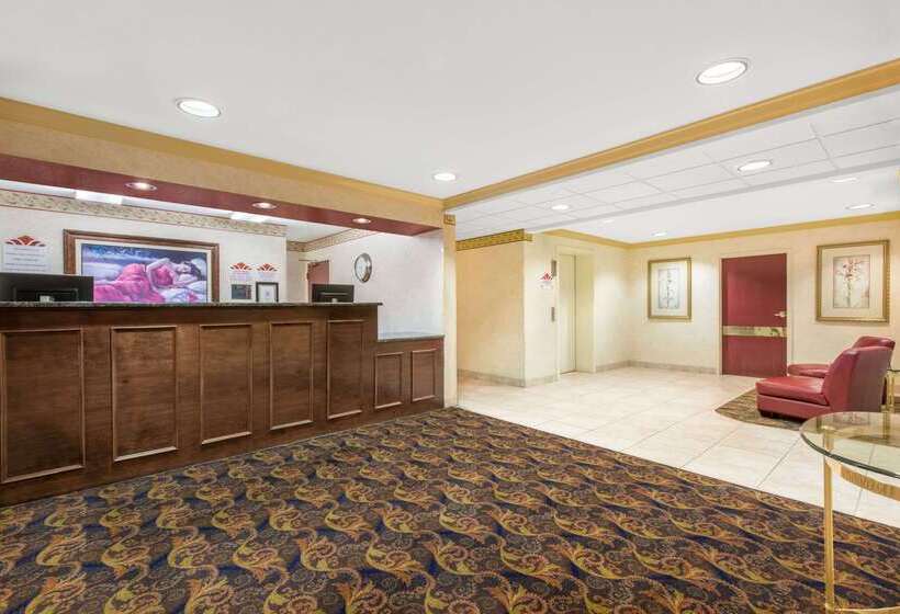 ホテル Hawthorn Suites By Wyndham Lancaster