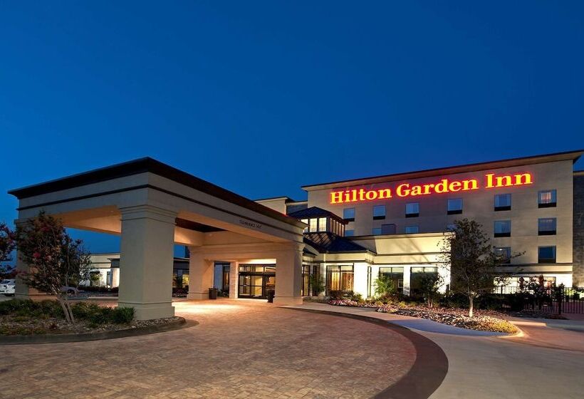 ホテル Hilton Garden Inn Fort Worth Alliance Airport