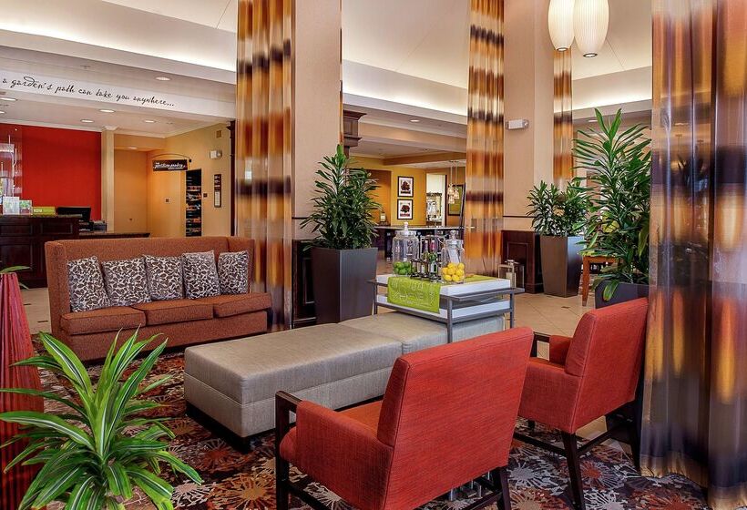 فندق Hilton Garden Inn St. Louis Airport