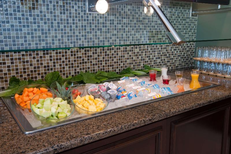 فندق Hilton Garden Inn St. Louis Airport