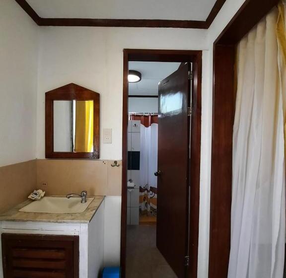 فندق Hof Gorei Beach Resort Davao