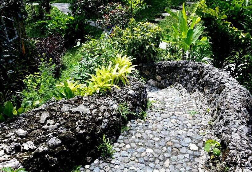 هتل Hof Gorei Beach Resort Davao