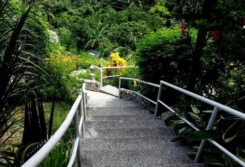 هتل Hof Gorei Beach Resort Davao