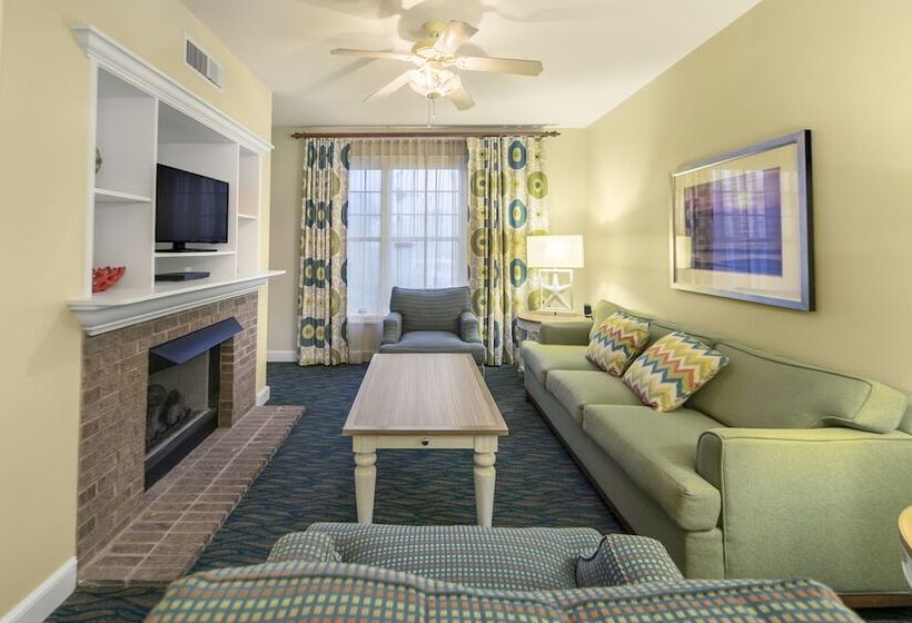 هتل Holiday Inn Club Vacations South Beach Resort, An Ihg