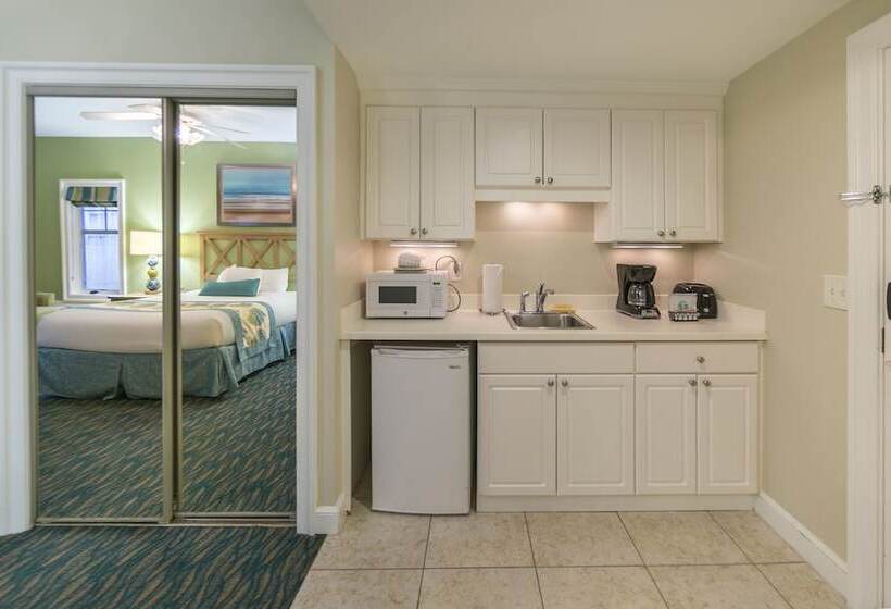 هتل Holiday Inn Club Vacations South Beach Resort, An Ihg