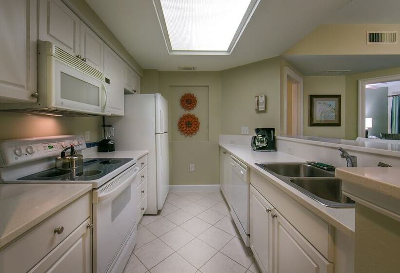 هتل Holiday Inn Club Vacations South Beach Resort, An Ihg