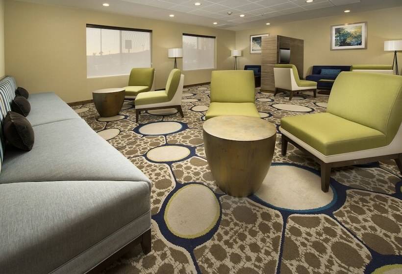 בית מלון כפרי Holiday Inn El Paso Airport, An Ihg
