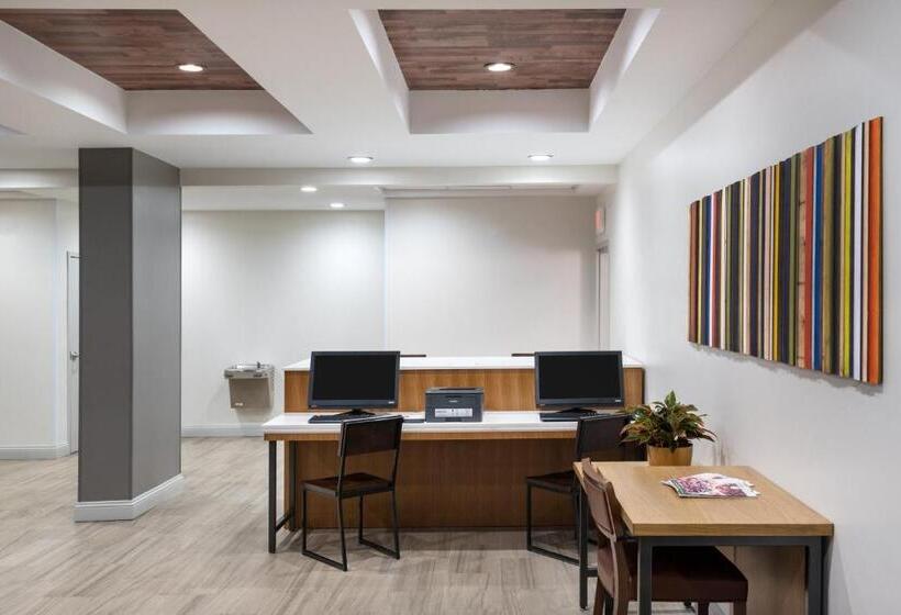 فندق Holiday Inn Express & Suites Florence I 95 & I 20 Civic Ctr, An Ihg