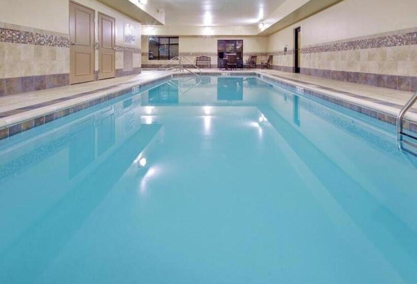 Holiday Inn Express Hotel & Suites Grand Island By Ihg