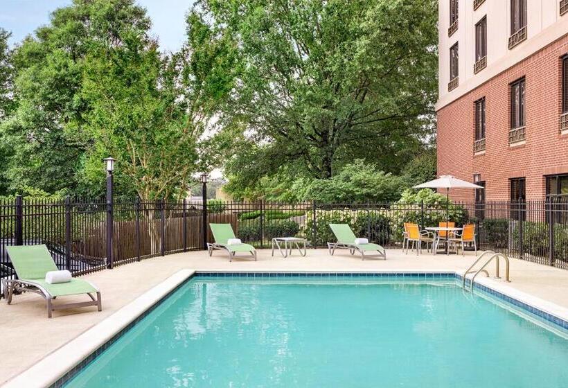 Отель Holiday Inn Express & Suites Greenville Downtown, An Ihg