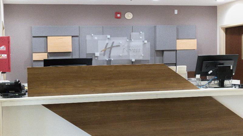 Holiday Inn Express Hotel & Suites Hope Mills Fayetteville Airport, An Ihg