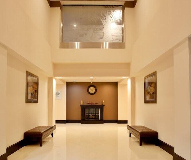 Holiday Inn Express Hotel & Suites Hope Mills Fayetteville Airport, An Ihg