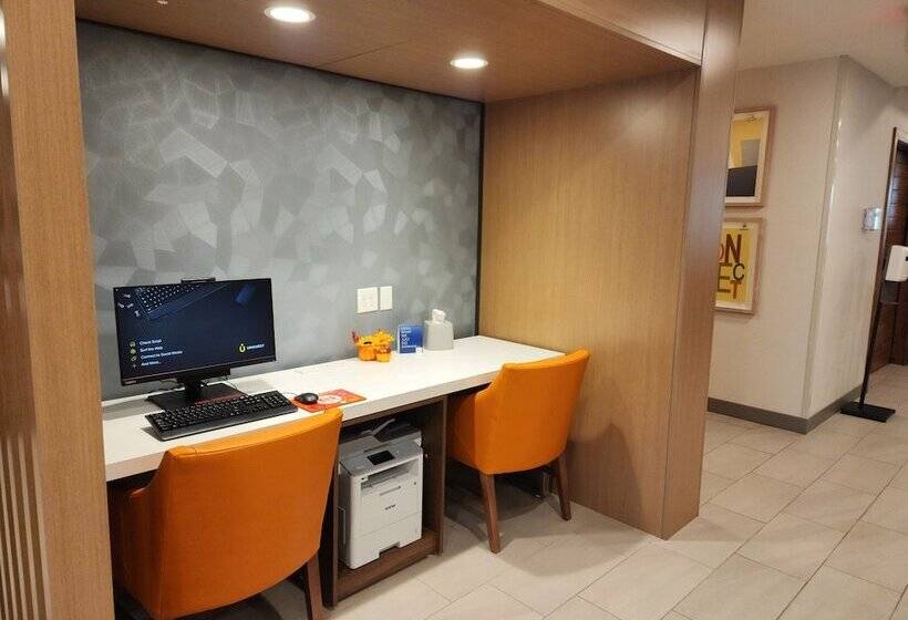 Holiday Inn Express Hotel & Suites Idaho Falls, An Ihg