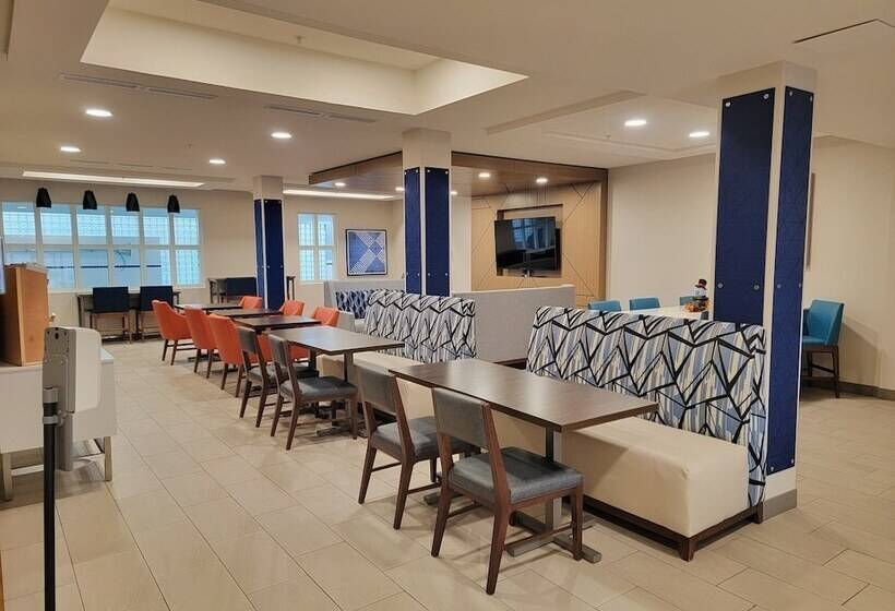 Holiday Inn Express Hotel & Suites Idaho Falls, An Ihg