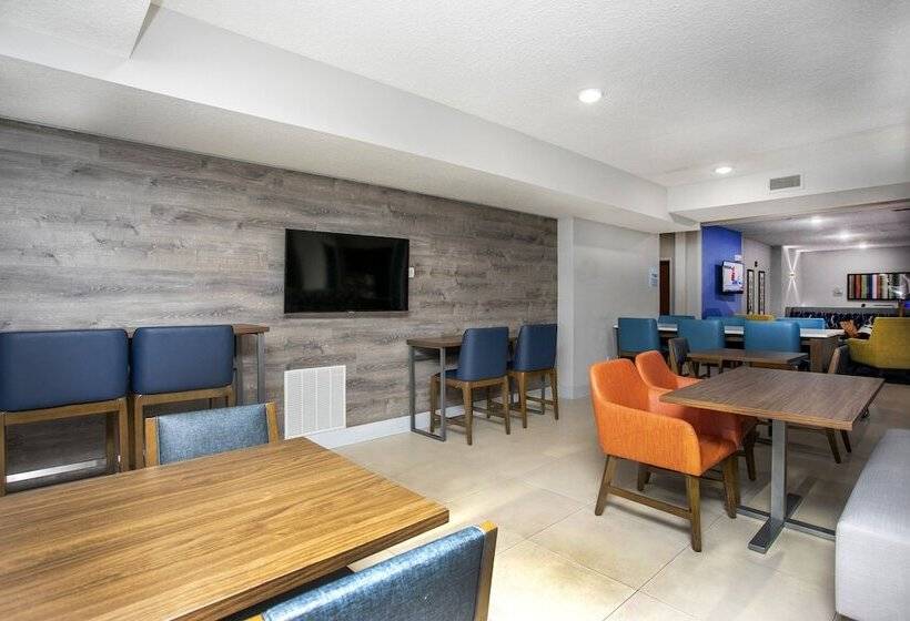 Holiday Inn Express Hotel & Suites Jacksonville   Mayport / Beach, An Ihg