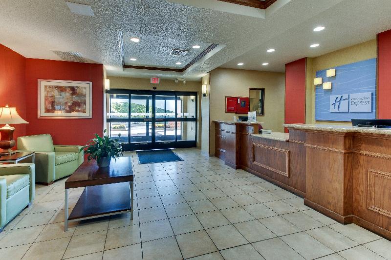 Holiday Inn Express Hotel & Suites Lancaster Lititz, An Ihg
