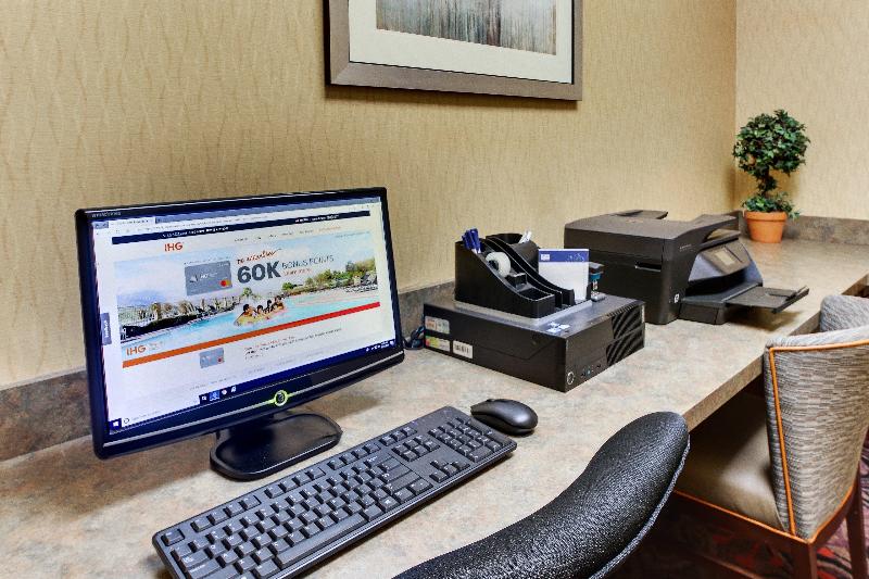 Holiday Inn Express Hotel & Suites Lancaster Lititz, An Ihg