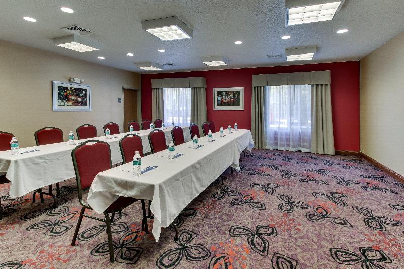 Holiday Inn Express Hotel & Suites Lancaster Lititz, An Ihg