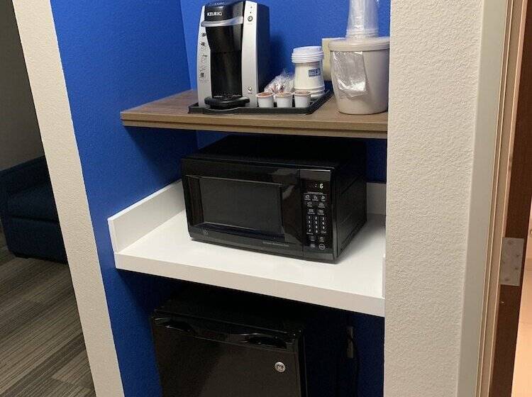 Holiday Inn Express Hotel & Suites Memphis/germantown, An Ihg