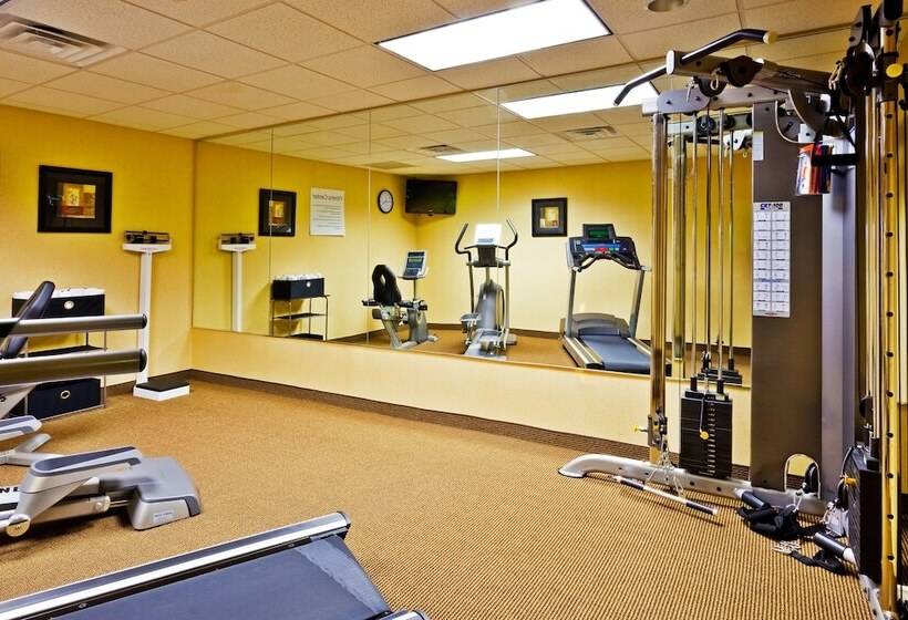 Holiday Inn Express Hotel & Suites Memphis/germantown, An Ihg