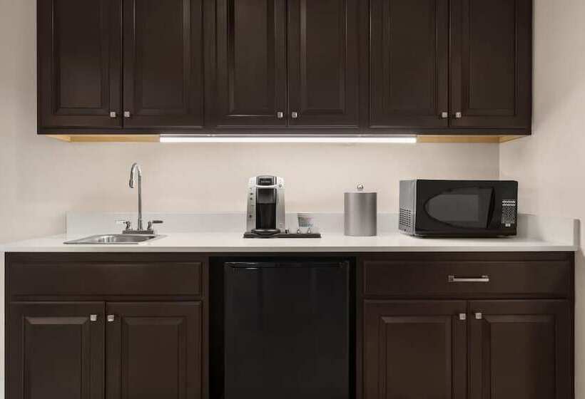 Holiday Inn Express Hotel & Suites Mount Pleasant   Charleston, An Ihg