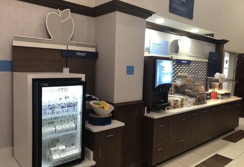 Holiday Inn Express Hotel & Suites Erie An Ihg