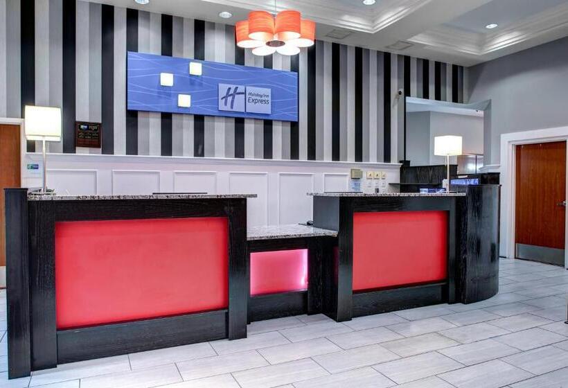 Holiday Inn Express Hotel & Suites Pittsburgh South Side, An Ihg