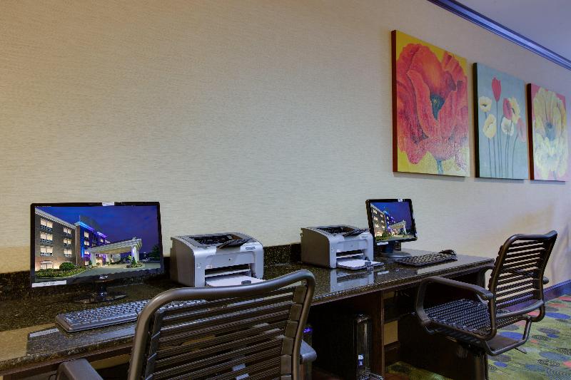 Holiday Inn Express Hotel Raleigh Southwest, An Ihg