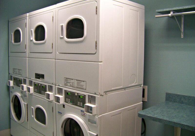 Holiday Inn Express Hotel & Suites Rock Springs Green River, An Ihg