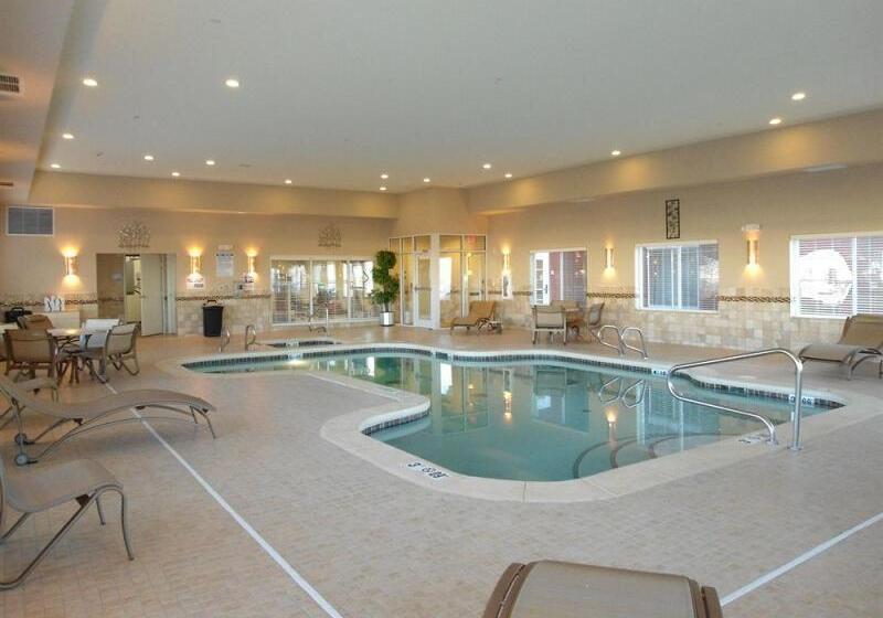 فندق Holiday Inn Express And Suites Alpine, An Ihg