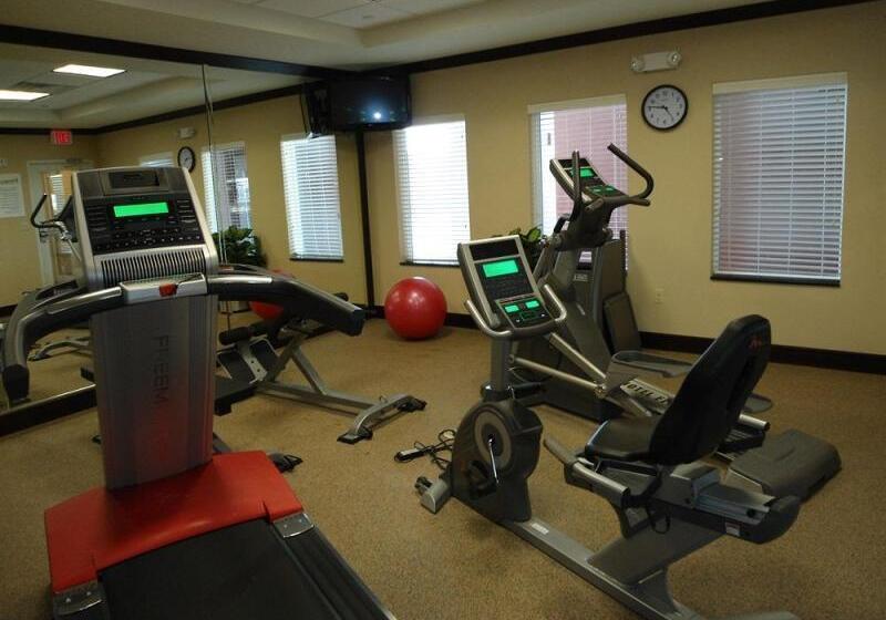 فندق Holiday Inn Express And Suites Alpine, An Ihg