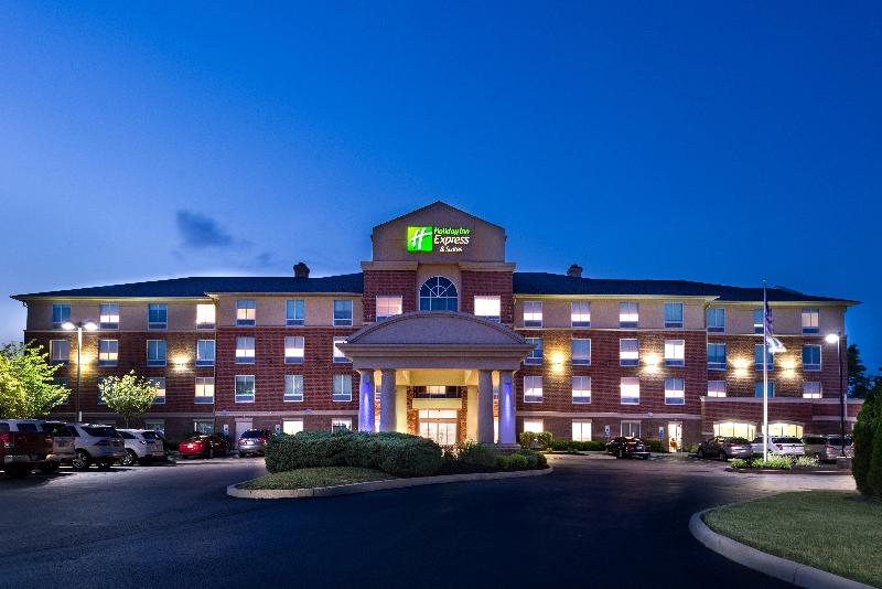 Holiday Inn Express Hotel & Suites Cincinnati Mason, An Ihg